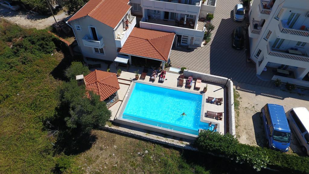 Villa Jurac Povljana Exteriör bild