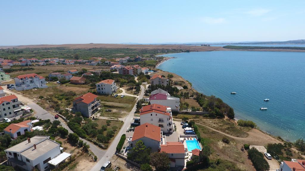Villa Jurac Povljana Exteriör bild