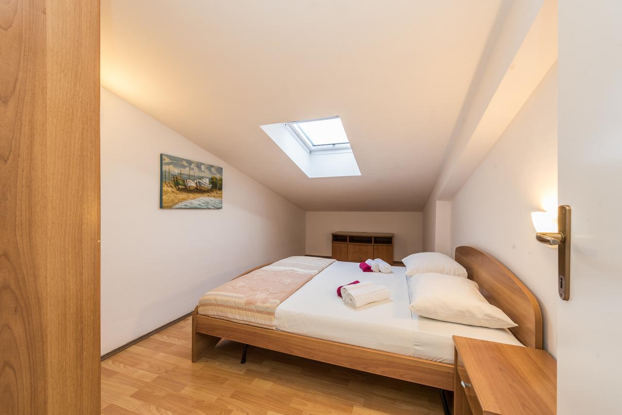 Villa Jurac Povljana Exteriör bild
