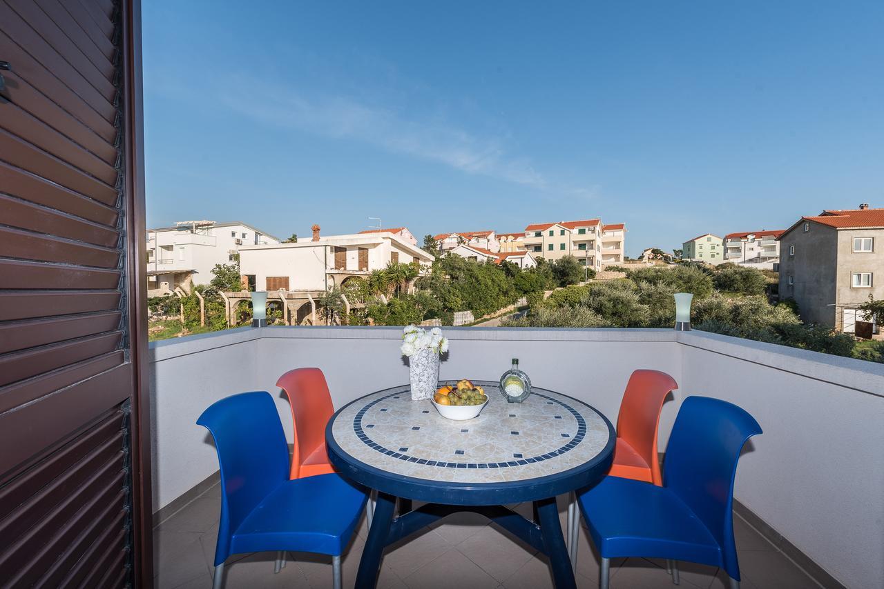 Villa Jurac Povljana Exteriör bild