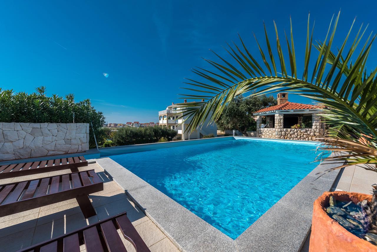 Villa Jurac Povljana Exteriör bild