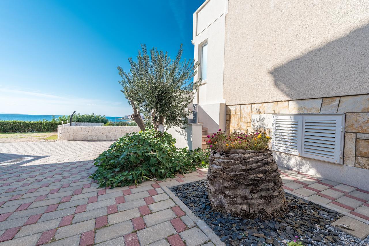 Villa Jurac Povljana Exteriör bild