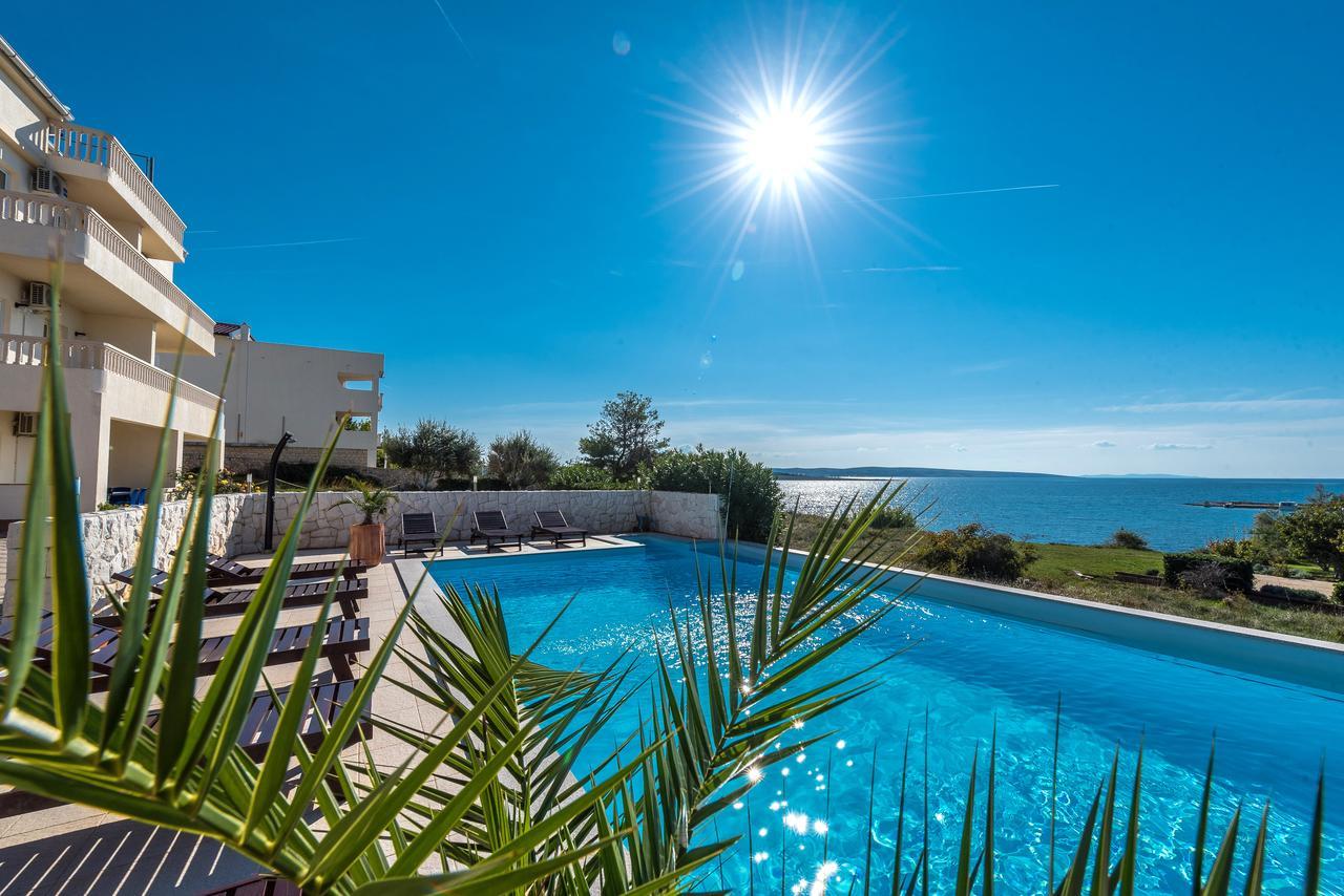 Villa Jurac Povljana Exteriör bild